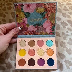 DISCONTINUED Colourpop Cabana Club eye shadow palette